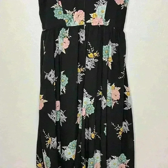 Torrid Black Floral Georgette Midi Dress 14 - Picture 9 of 10